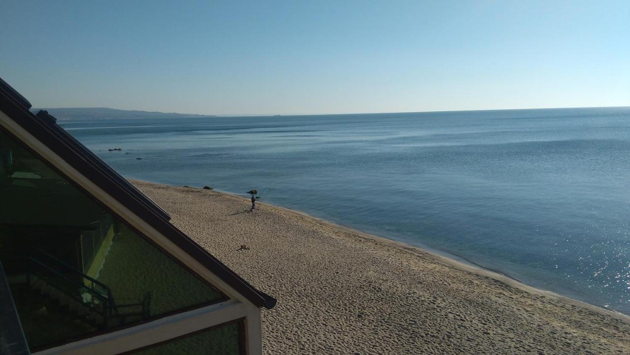 וארנה Hemingway Rooms In Happy Beach מראה חיצוני תמונה