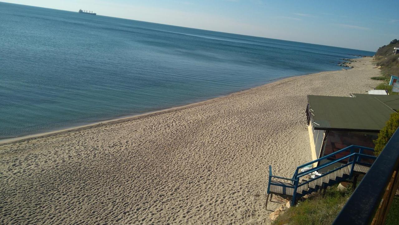 וארנה Hemingway Rooms In Happy Beach מראה חיצוני תמונה