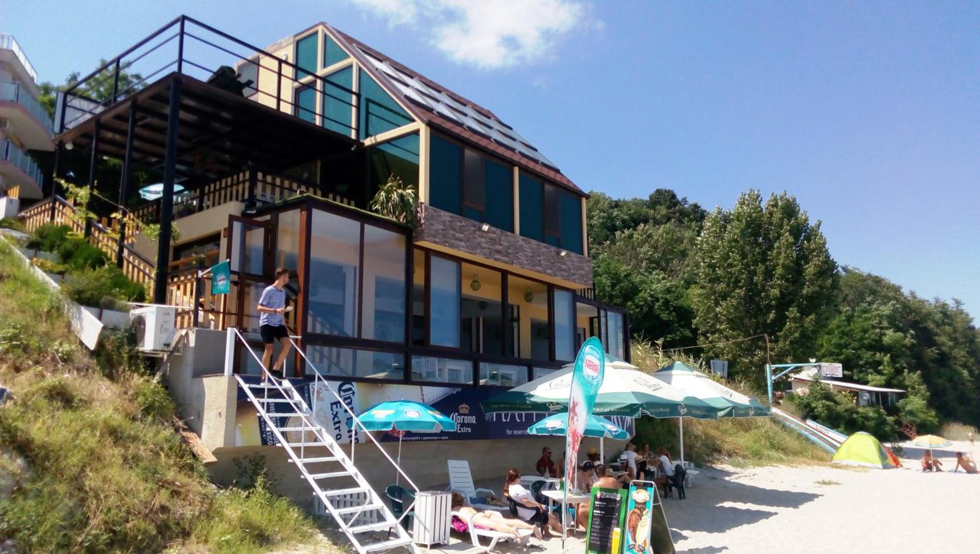 וארנה Hemingway Rooms In Happy Beach מראה חיצוני תמונה